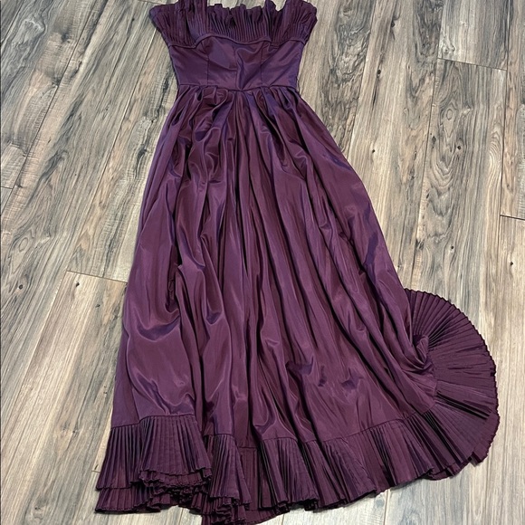 Victor Costa Vintage Plum Taffeta Off-Shoulder Gown Dark Romance Victorian - Picture 3 of 15